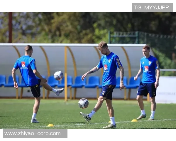 足球球星赛前一天训练全纪录揭示备战背后的辛酸与坚持